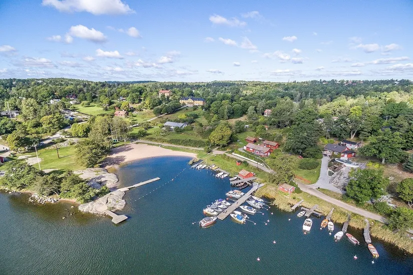 Tomt, Baggensvägen 34B, Boo Gård, Nacka