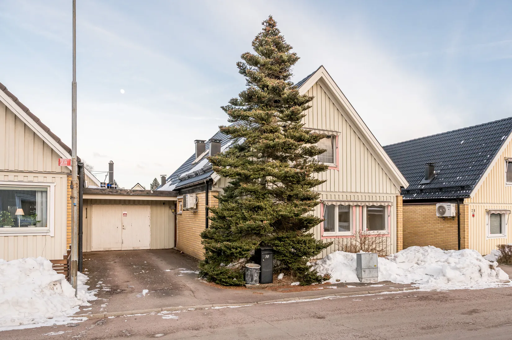 Villa, Fackelrosgatan 30, Karlstad