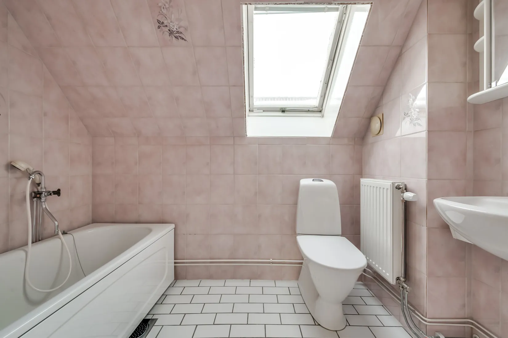 Villa, Fackelrosgatan 30, Karlstad