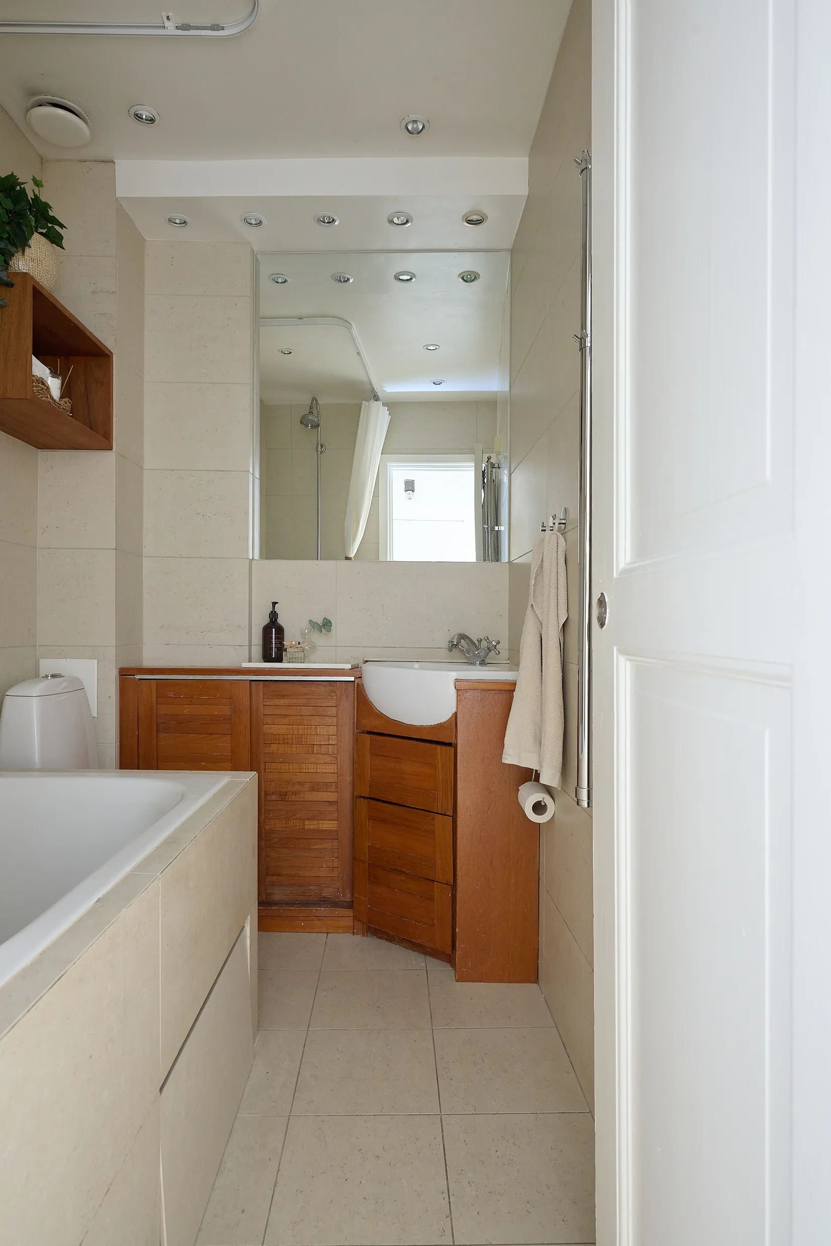 Bostadsrätt, Västerlånggatan 57, Gamla Stan, Stockholm