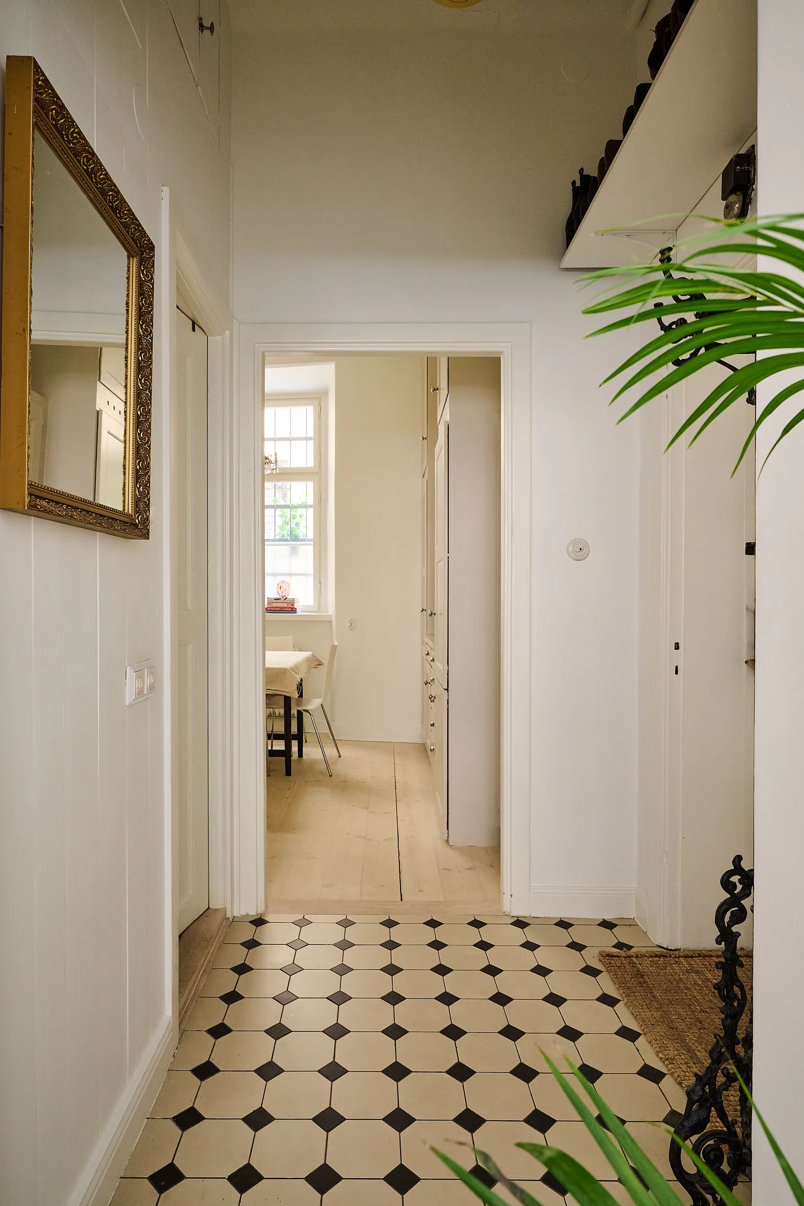 Bostadsrätt, Västerlånggatan 57, Gamla Stan, Stockholm