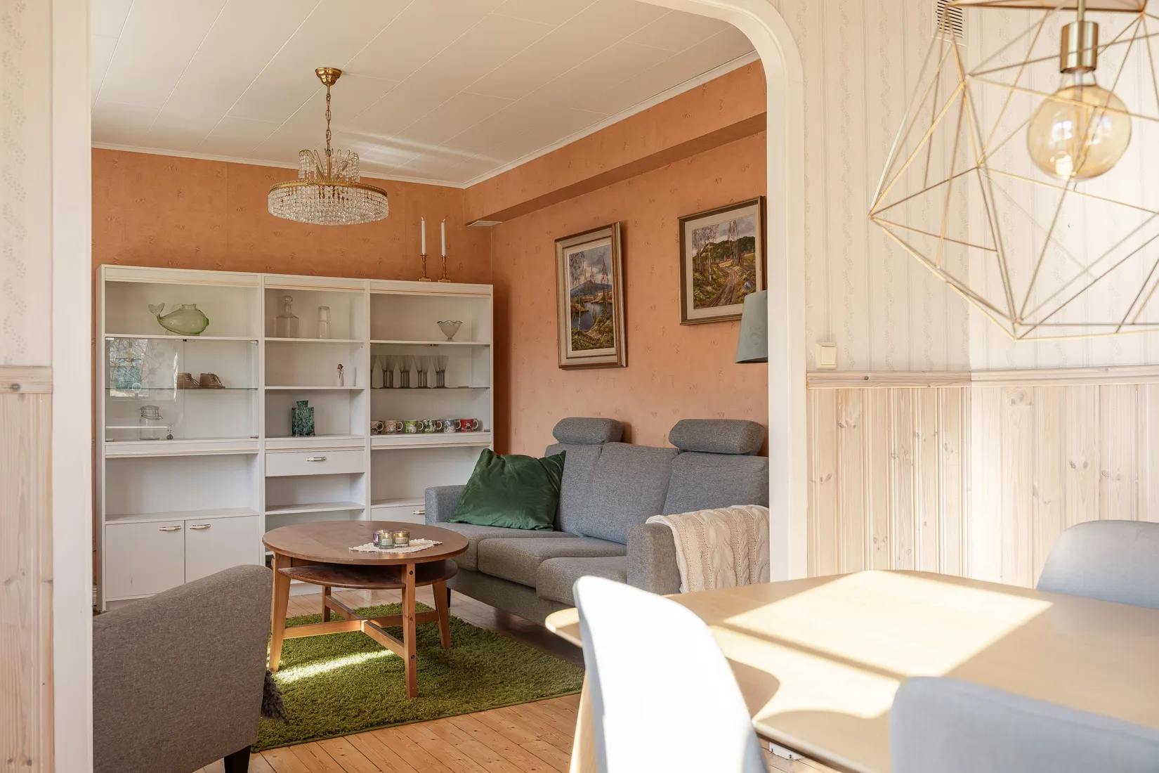 Villa, Radhus, Bergslagsvägen 61A, Svälthagen, Finspång