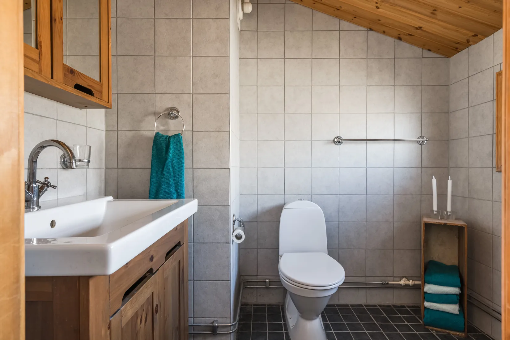 Villa, Radhus, Bergslagsvägen 61A, Svälthagen, Finspång