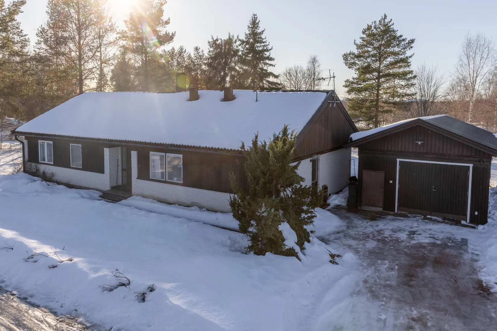 Villa, Lövsångarvägen 1, Berget, Orsa