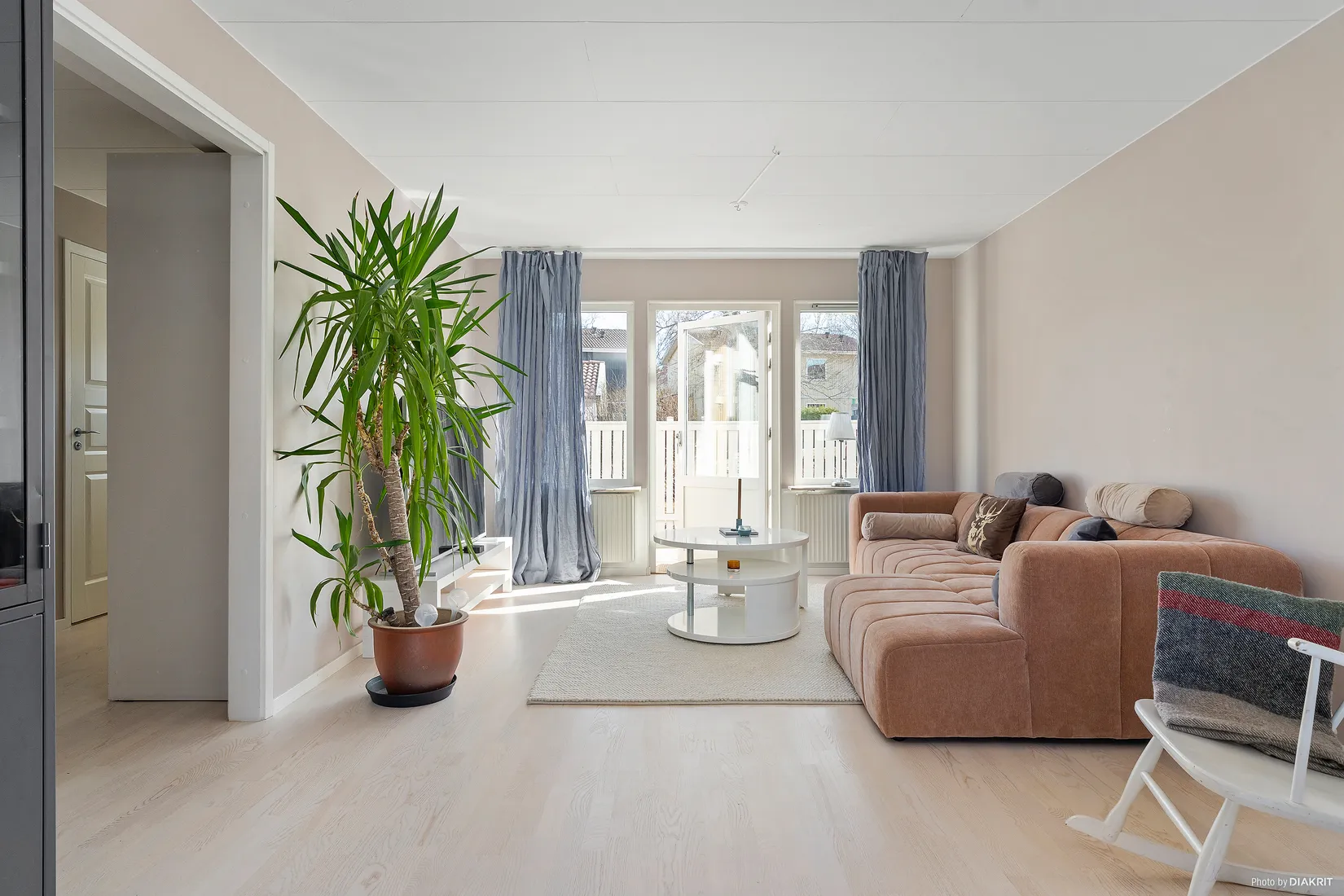 Radhus, Furuvägen 27, Gribbylund, Täby