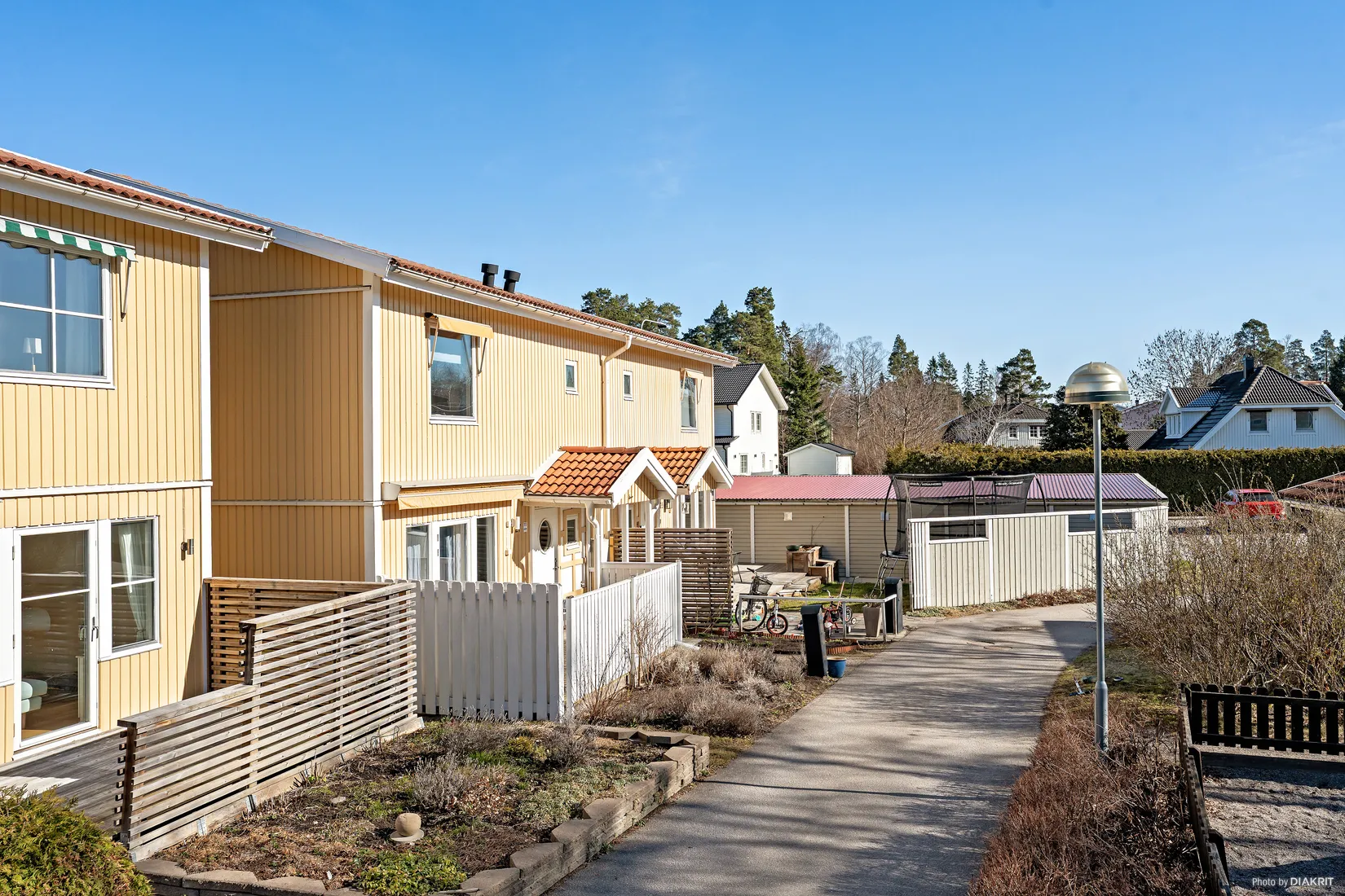 Radhus, Furuvägen 27, Gribbylund, Täby