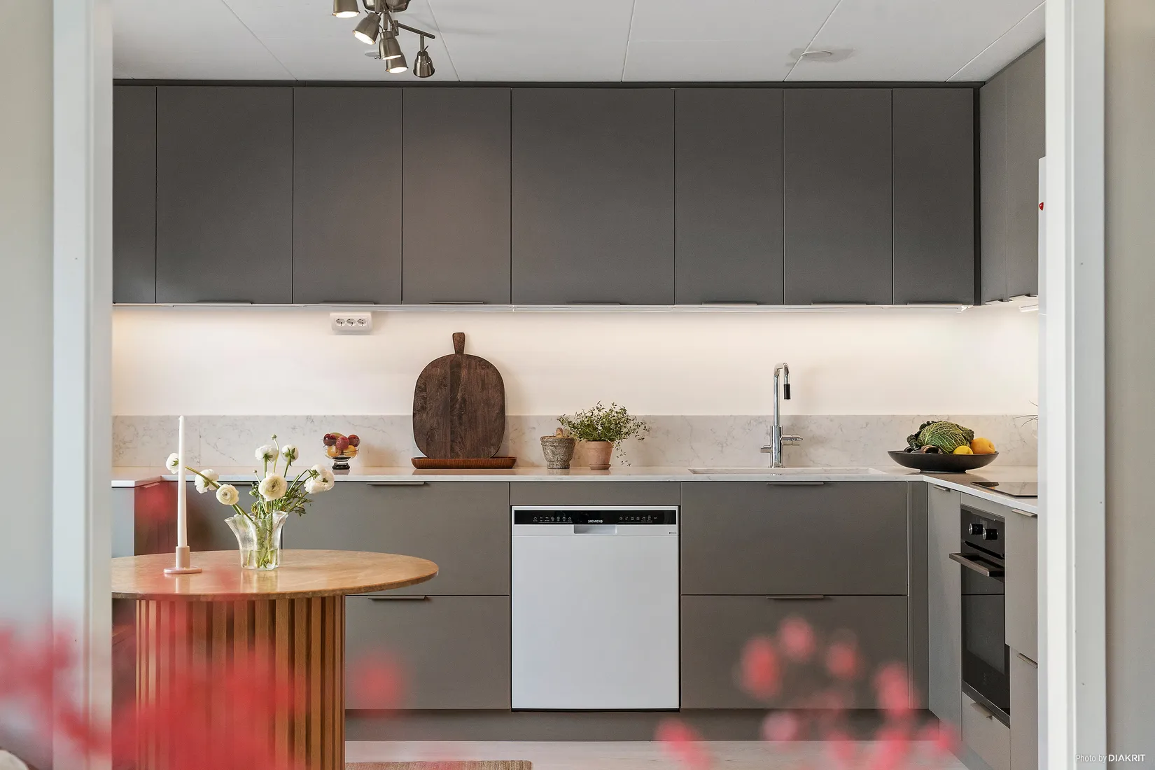 Radhus, Furuvägen 27, Gribbylund, Täby