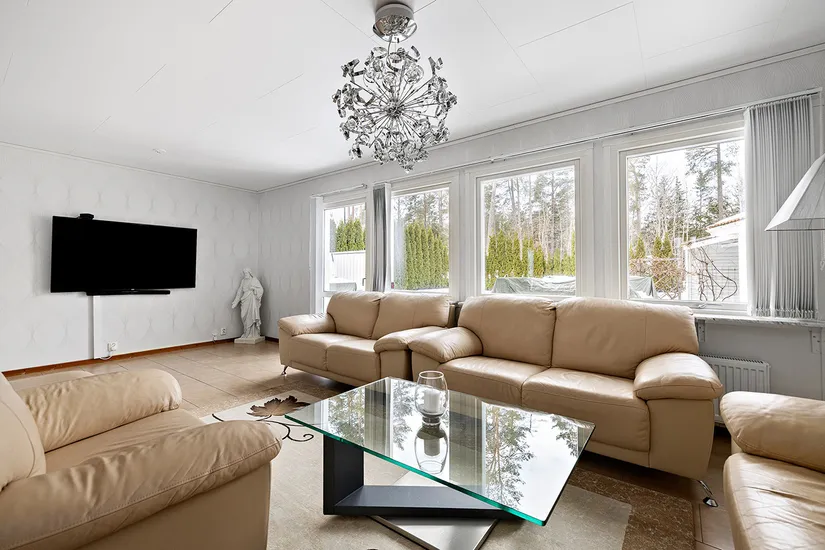 Villa, Porträttvägen 5, Järfälla