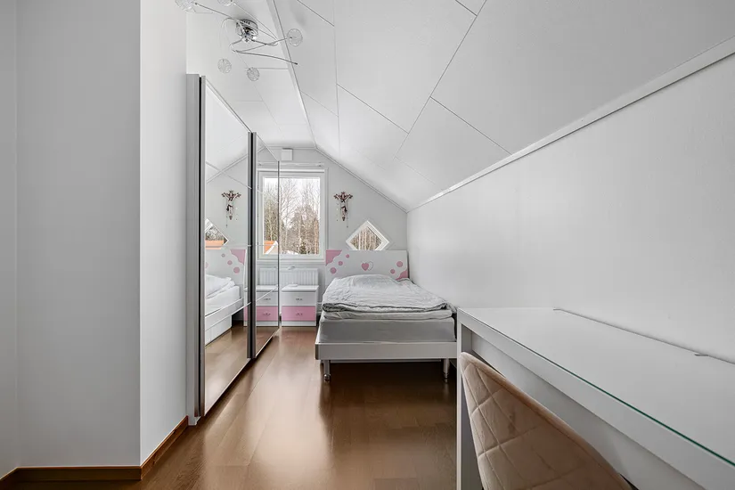 Villa, Porträttvägen 5, Järfälla