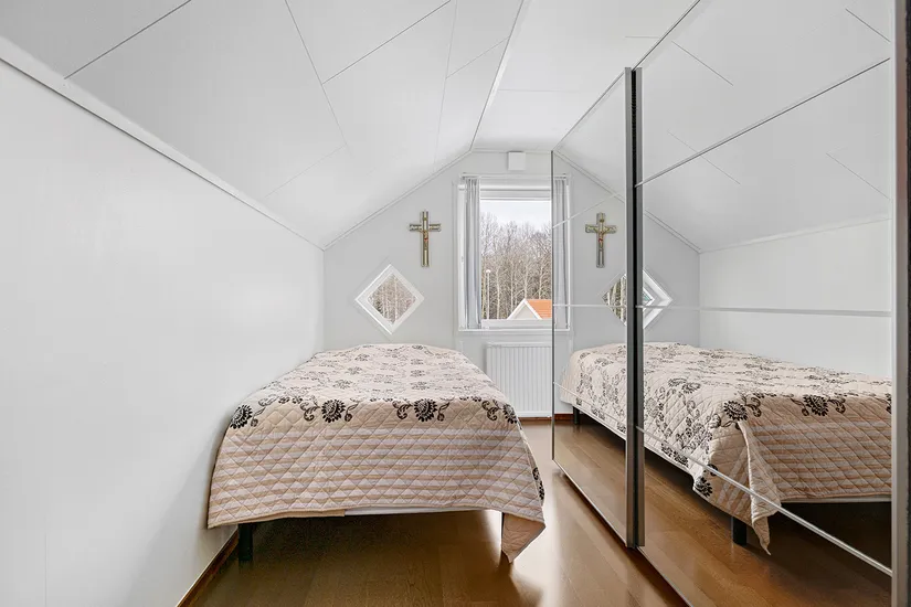 Villa, Porträttvägen 5, Järfälla