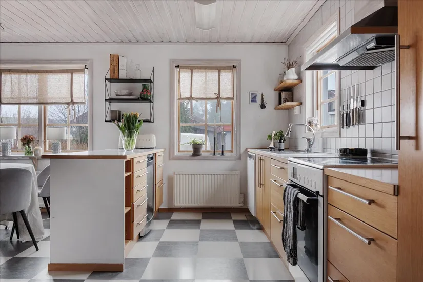 Villa, Skillinggränd 11, Helenedal, Uddevalla