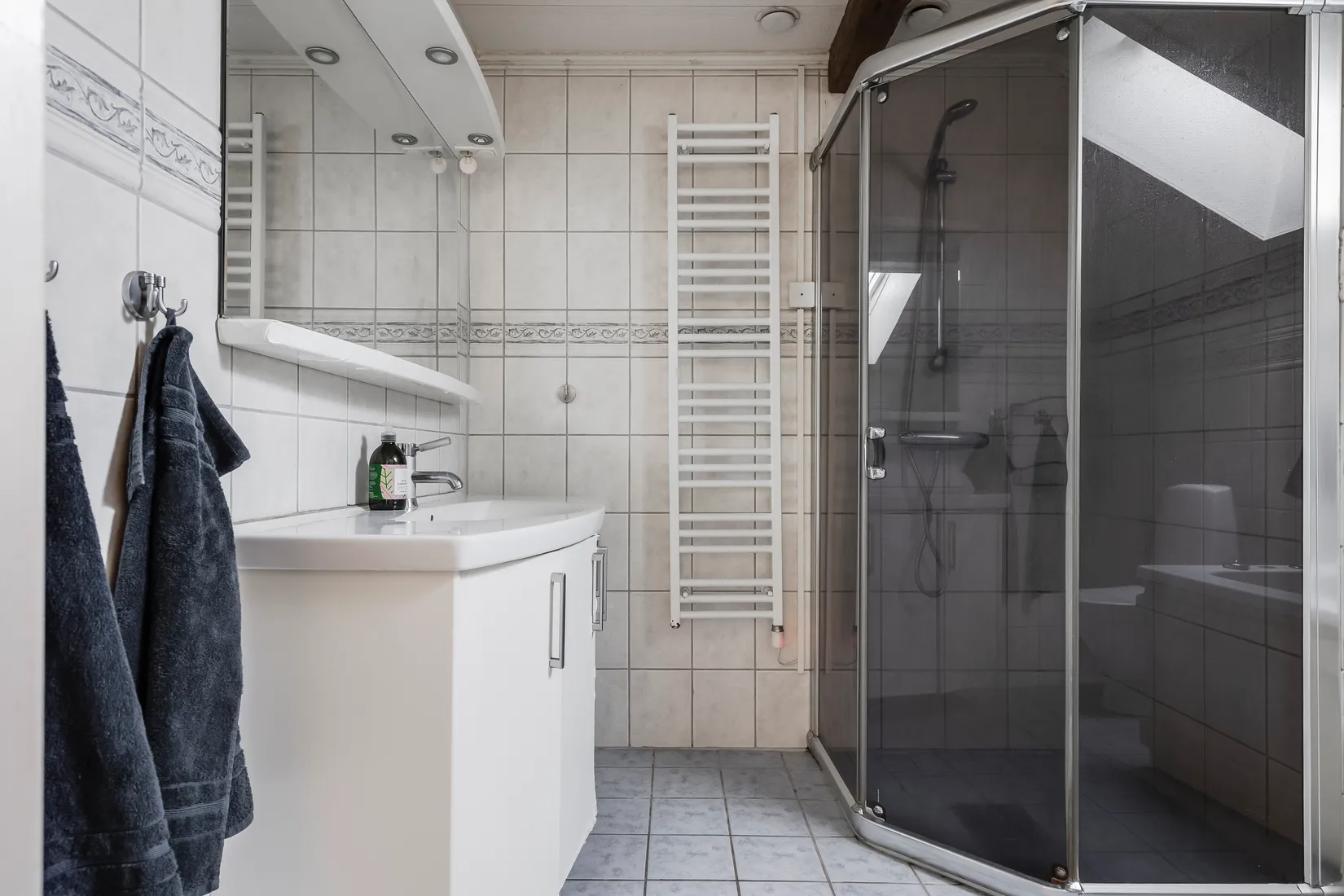 Bostadsrätt, Radhus, Glanshammarsvägen 74, Ringstorp, Örebro