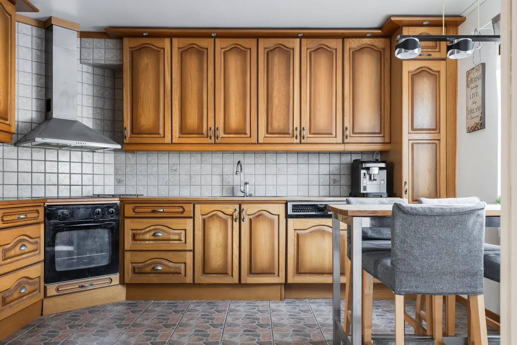 Bostadsrätt, Radhus, Glanshammarsvägen 74, Ringstorp, Örebro