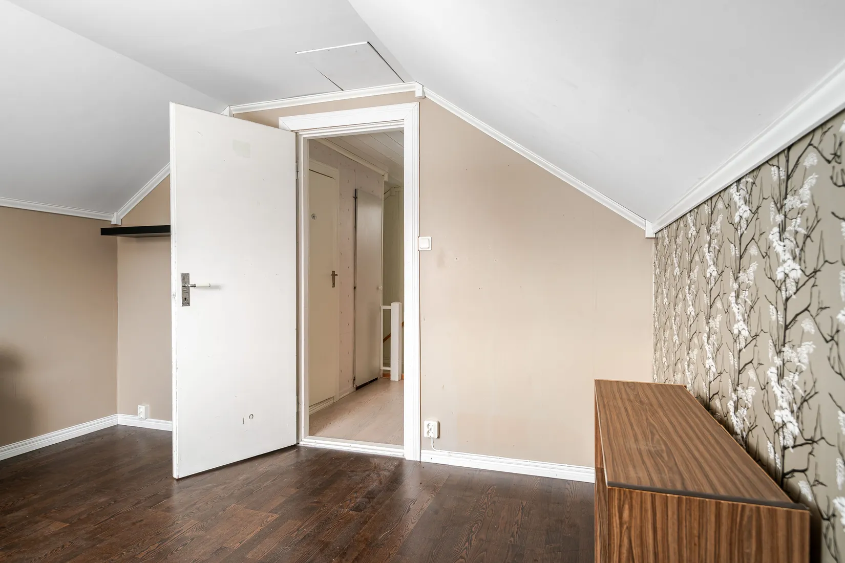 Villa, Radhus, Bågsträngsgatan 17, Åselby, Borlänge