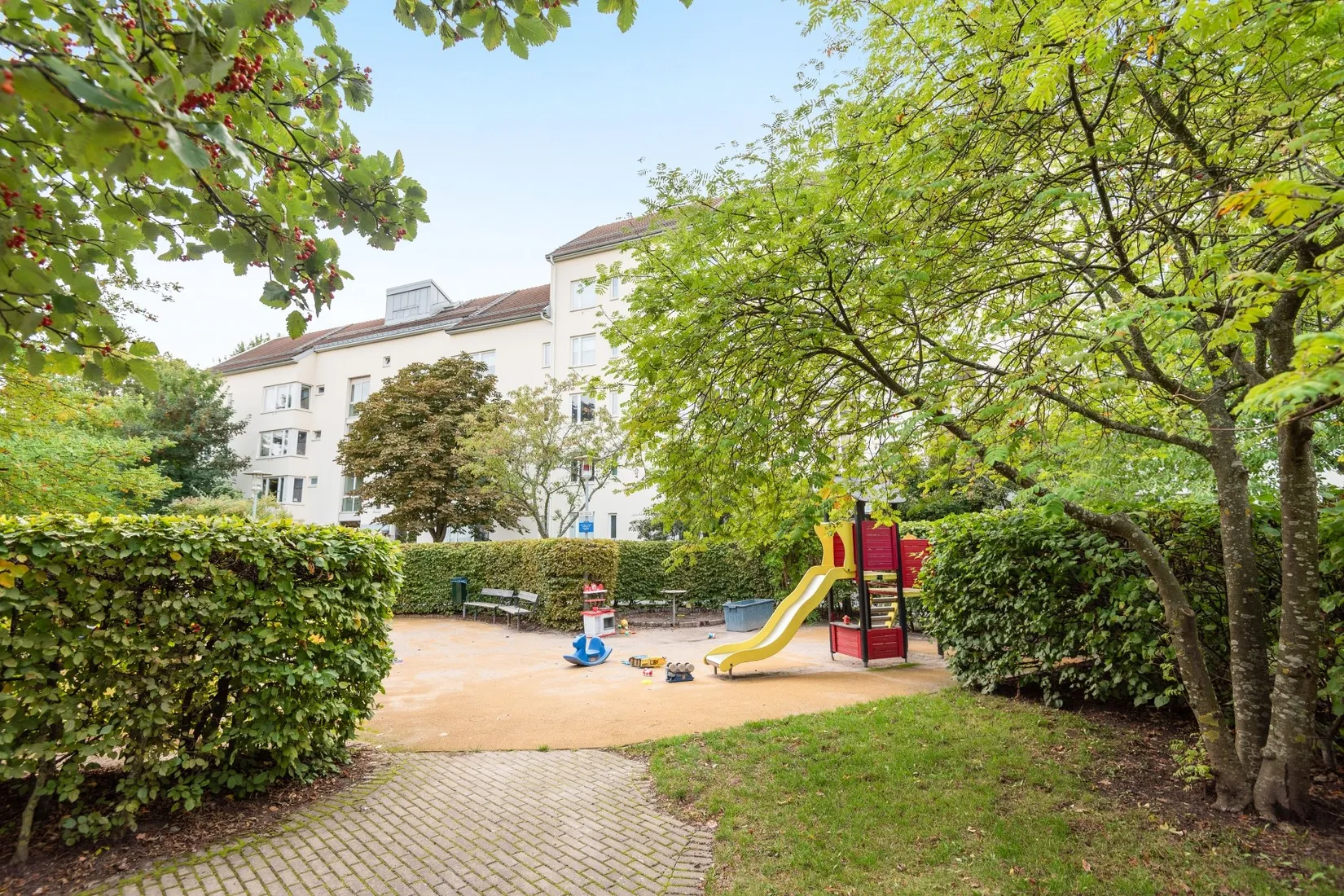 Bostadsrätt, Slottsvägen 12, Solna / Haga Norra, Solna