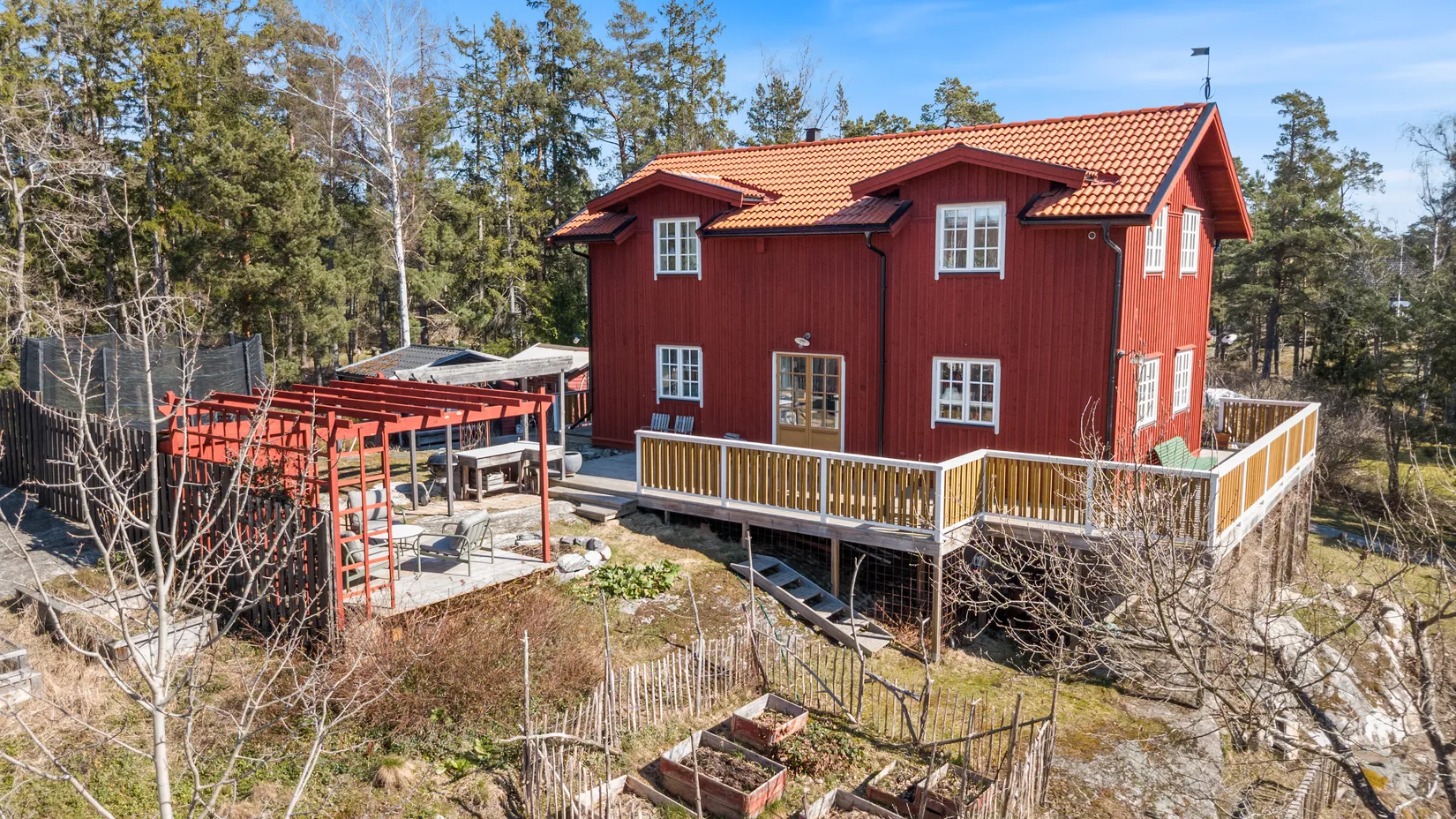 Villa, Koviksuddsvägen 18, Skeviksstrand, Värmdö