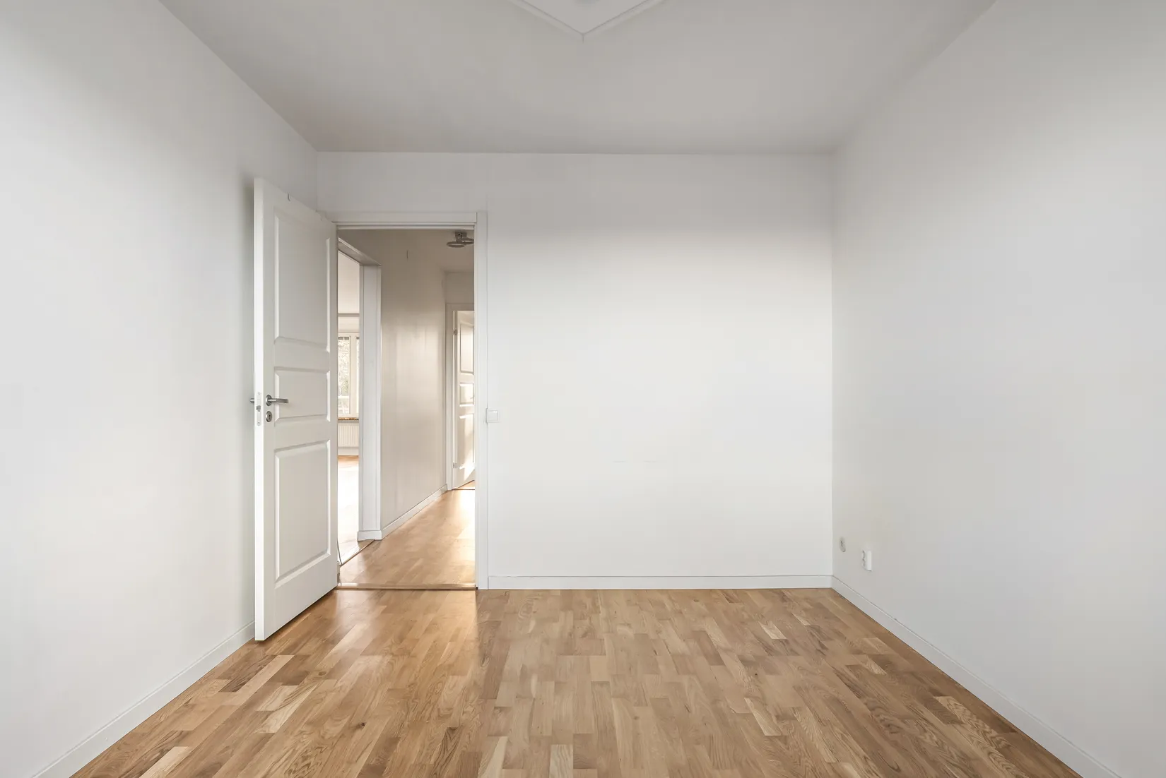 Bostadsrätt, Lomvägen 663, Sjöberg, Sollentuna