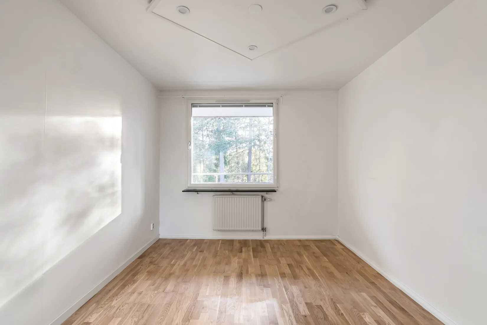 Bostadsrätt, Lomvägen 663, Sjöberg, Sollentuna