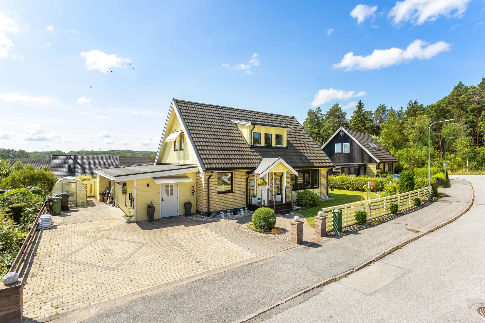 Villa, Gryningsvägen 4, Jakobsberg, Järfälla