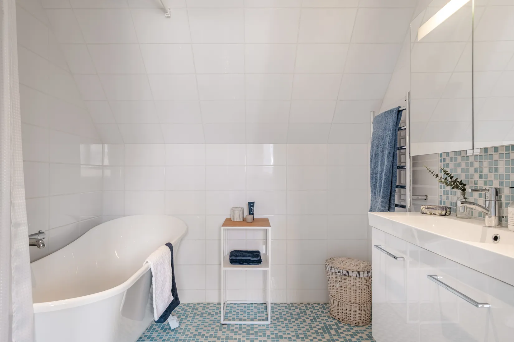 Villa, Gryningsvägen 4, Jakobsberg, Järfälla