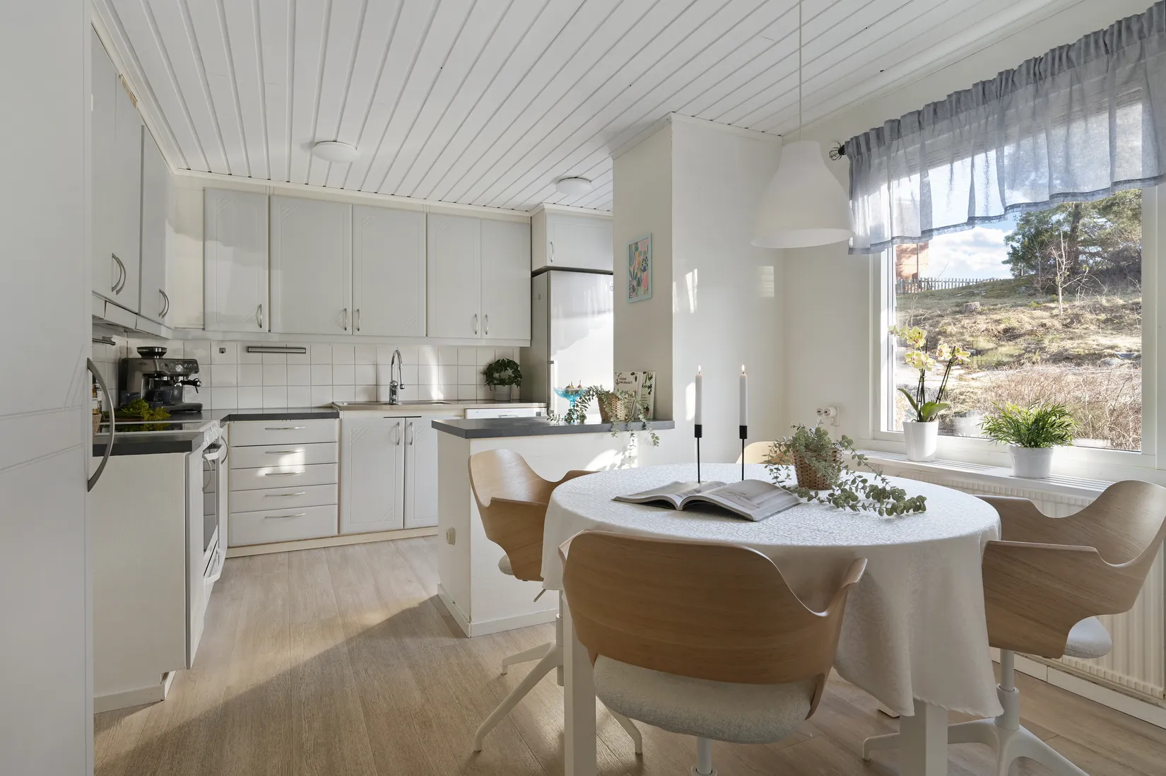 Villa, Radhus, Blåeldsvägen 120, Skälby, Järfälla