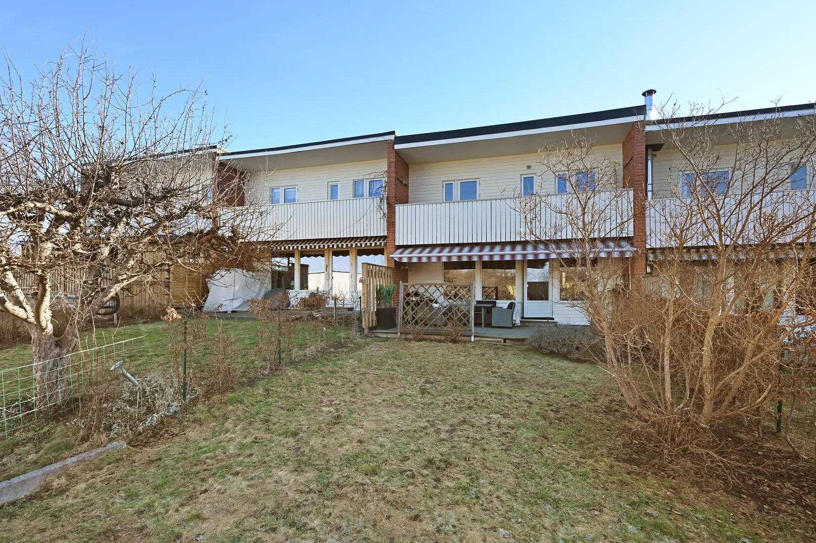 Villa, Radhus, Blåeldsvägen 120, Skälby, Järfälla