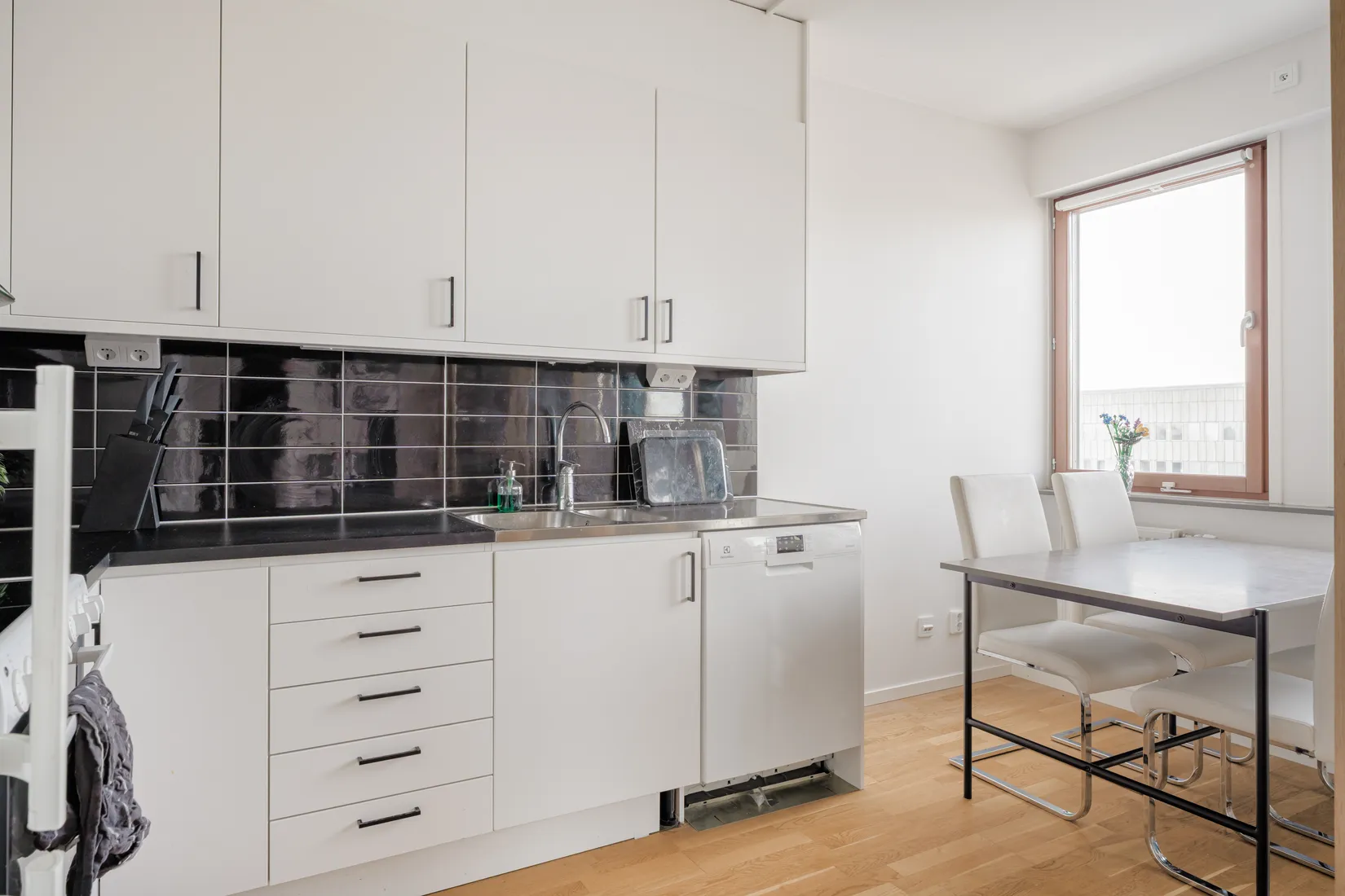 Bostadsrätt, Östersundsgatan 7, Råcksta, Stockholm