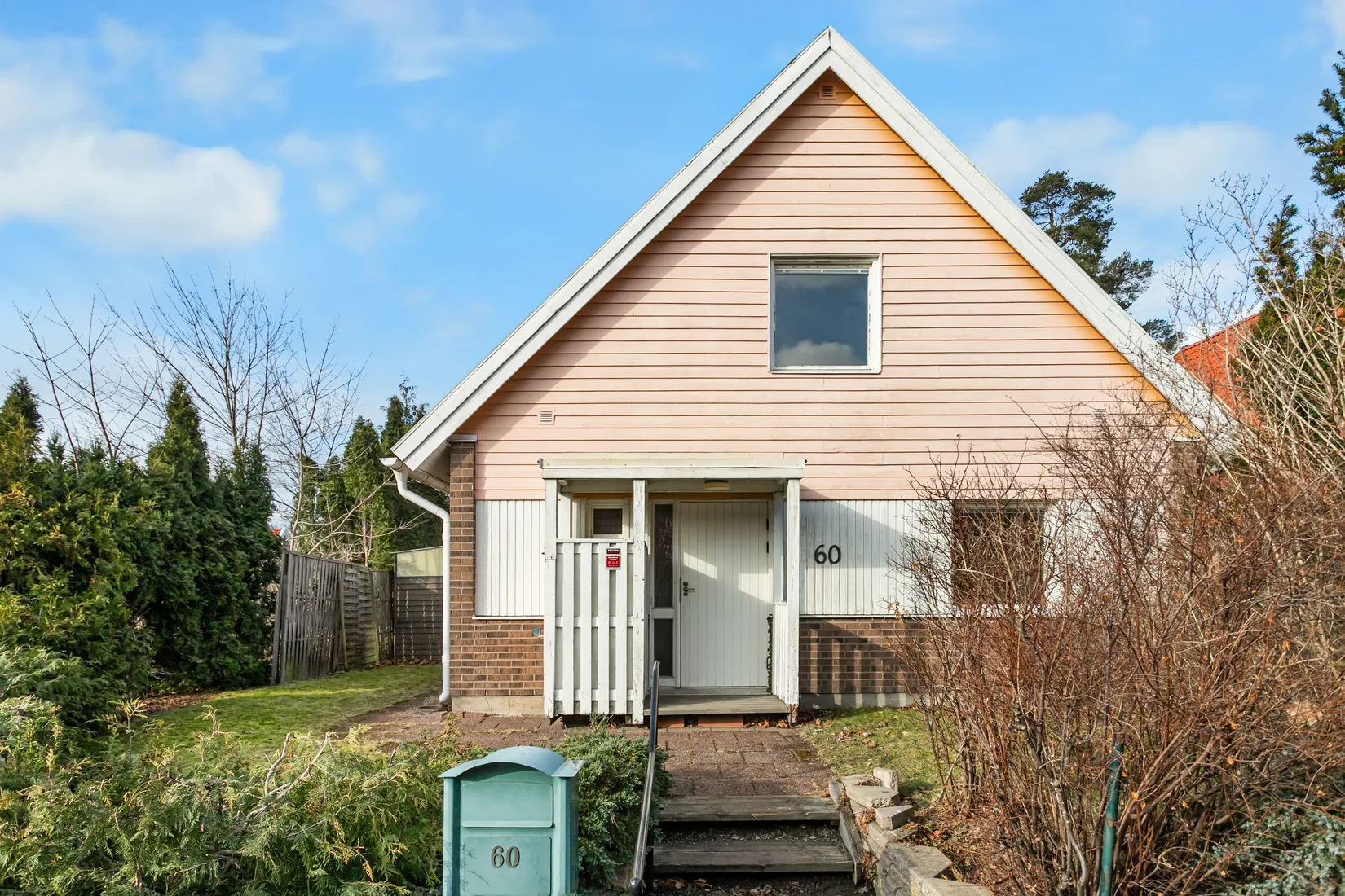 Villa, Minkvägen 60, Tegelhagen, Sollentuna