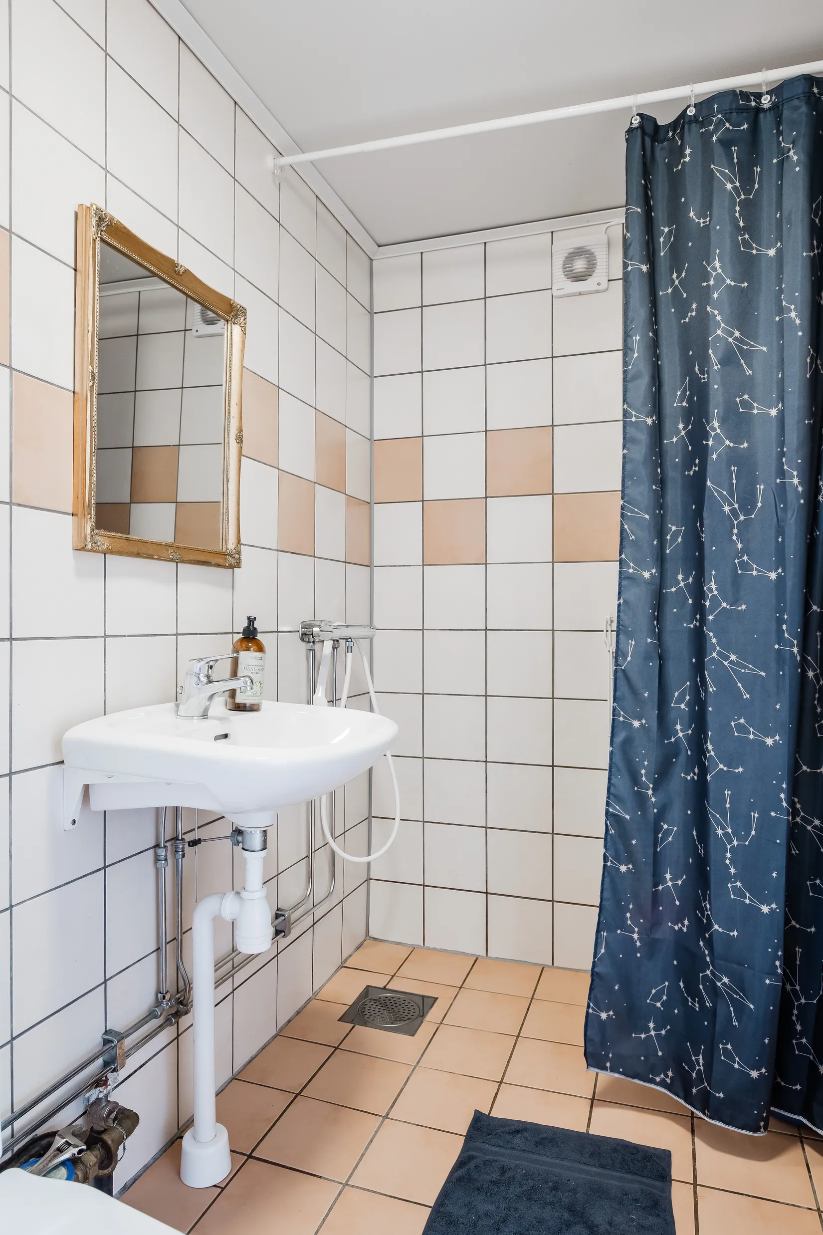 Villa, Kaprifolstigen 21, Svebråta, Hjo