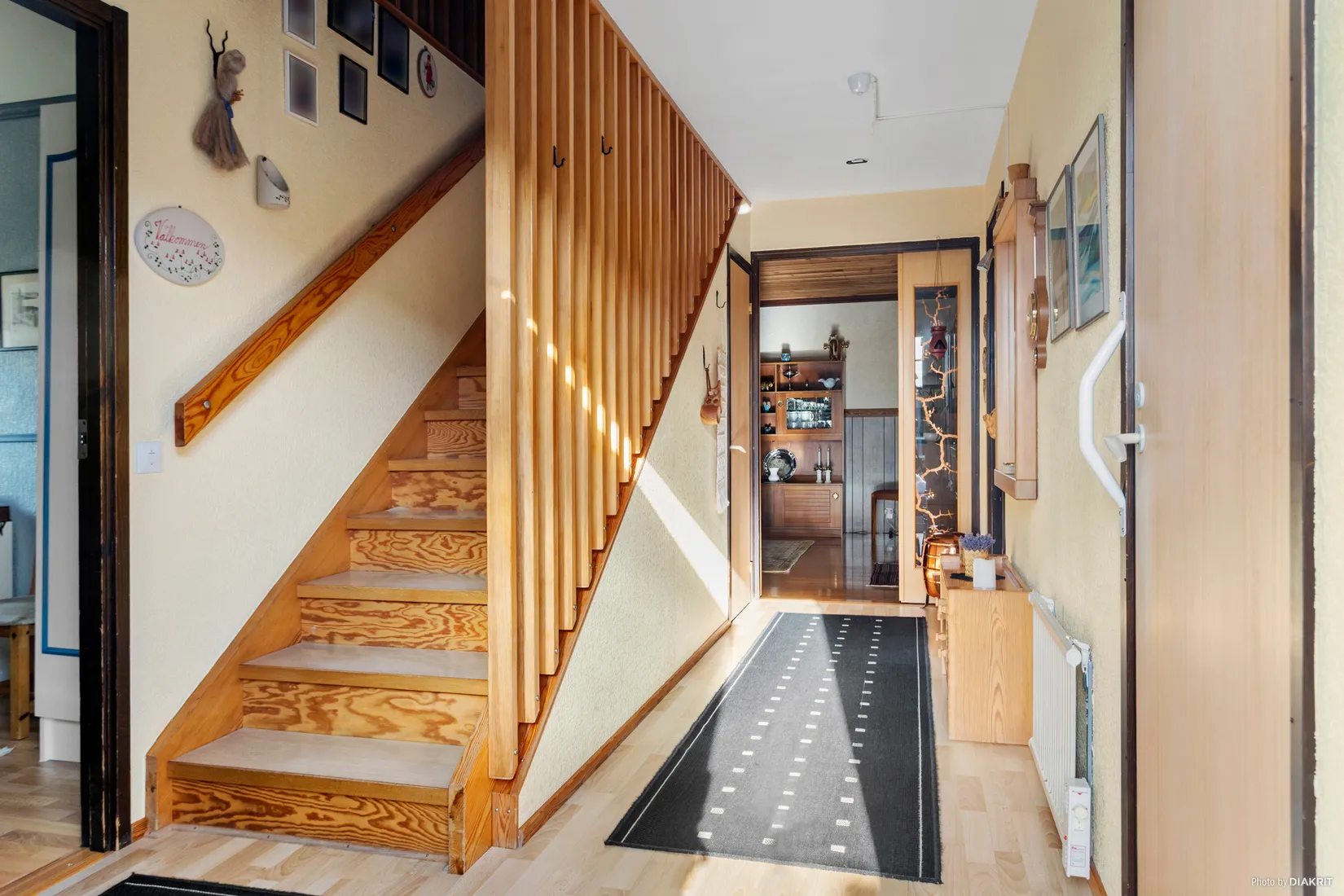 Villa, Lokes väg 3, Runnevål, Kil