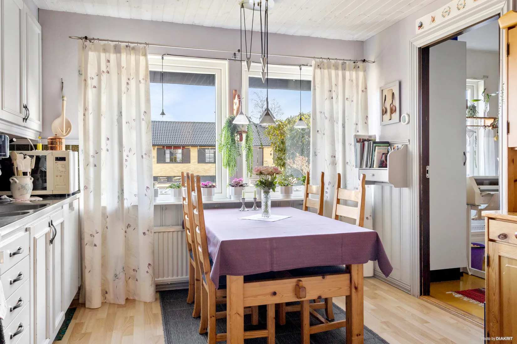 Villa, Lokes väg 3, Runnevål, Kil