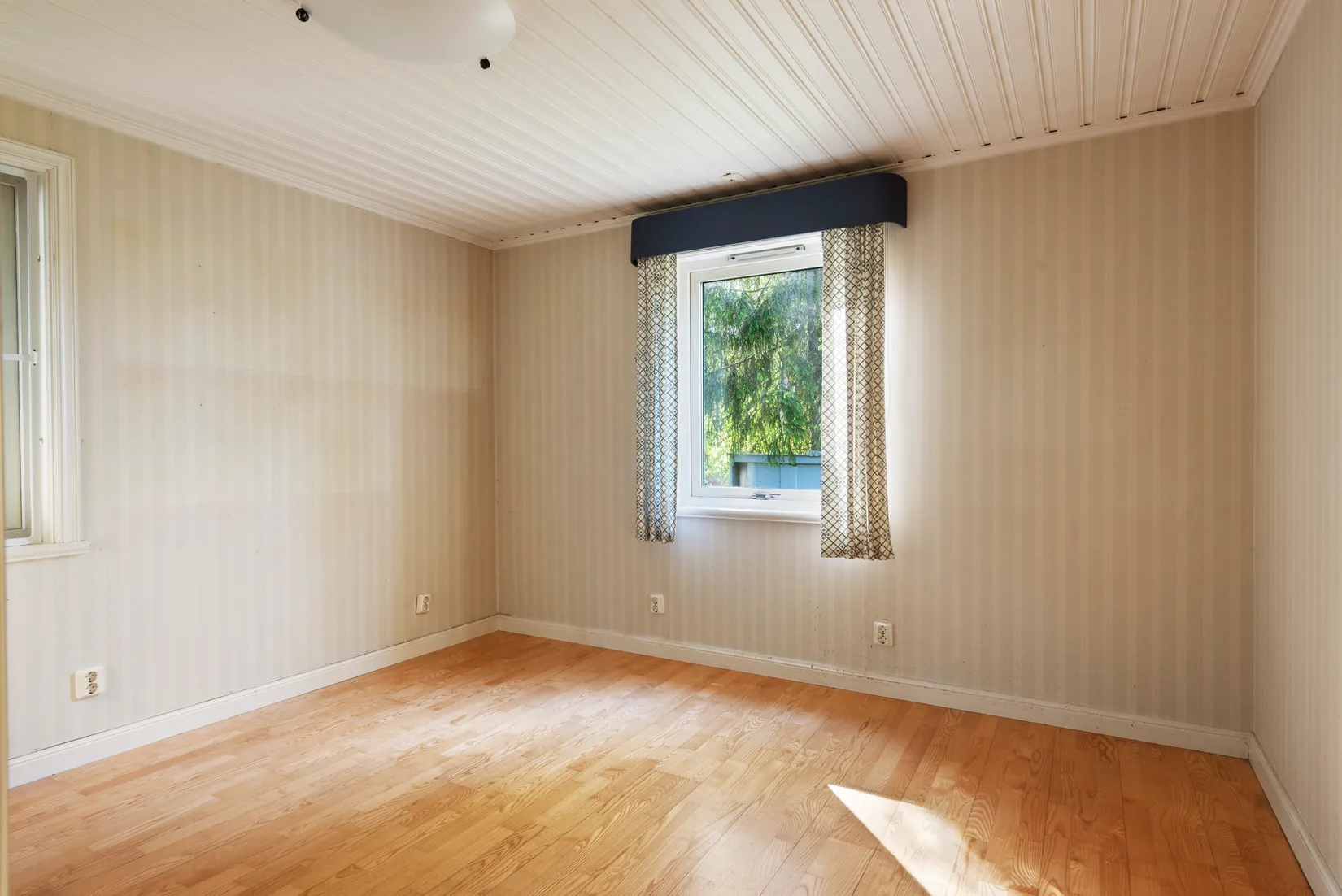 Fritidshus, Skogsuddsvägen 31, Järsjö, Norrtälje