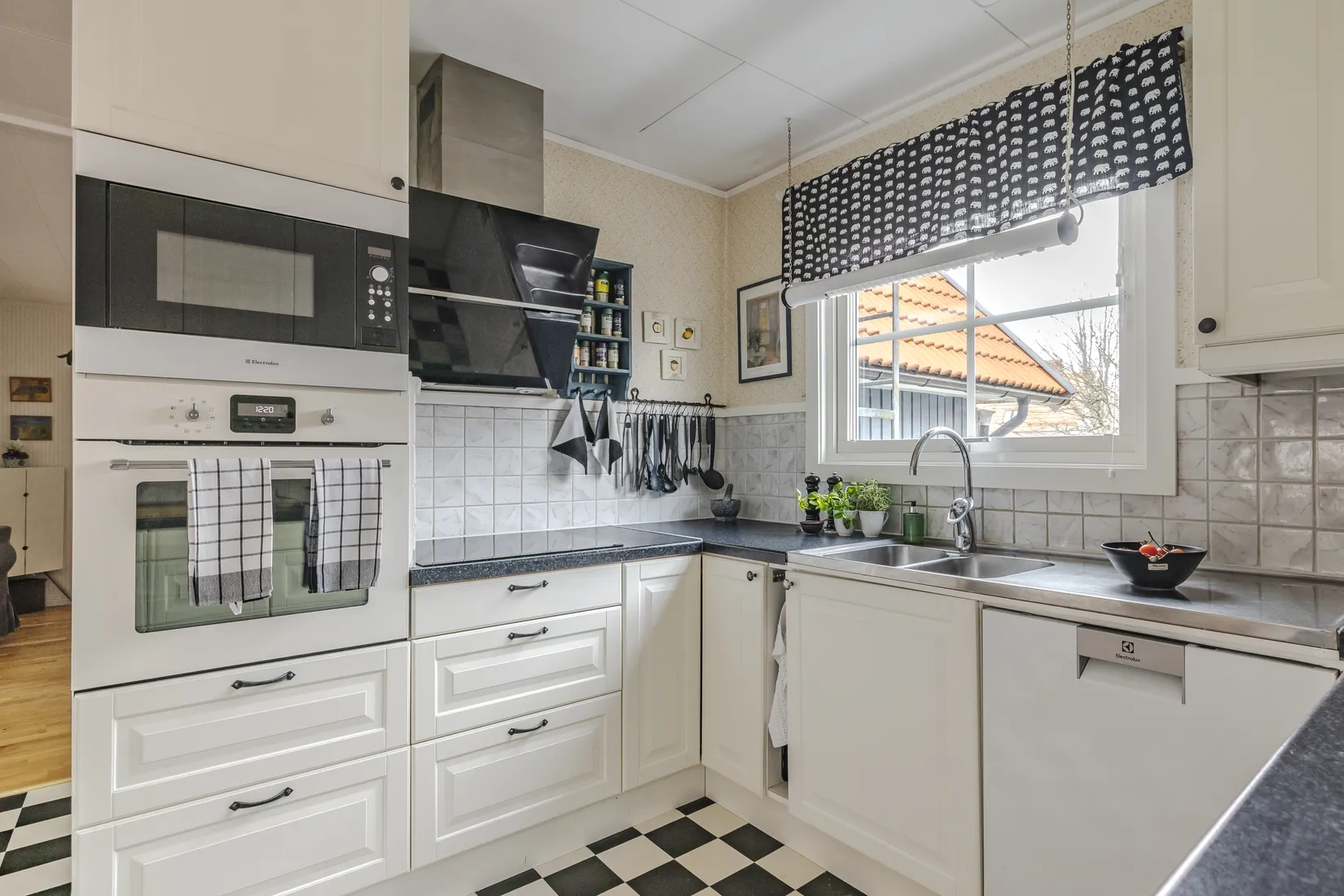 Villa, Fågelsångsvägen 9, Sommarro, Karlstad