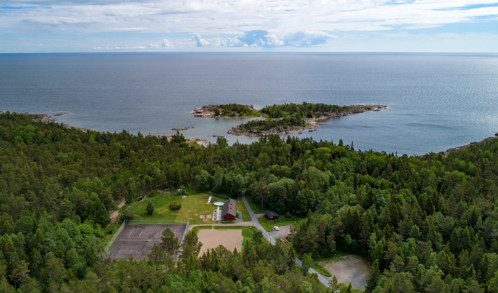 Fritidshus, Rödjavägen 2, Fjällboholmar, Norrtälje