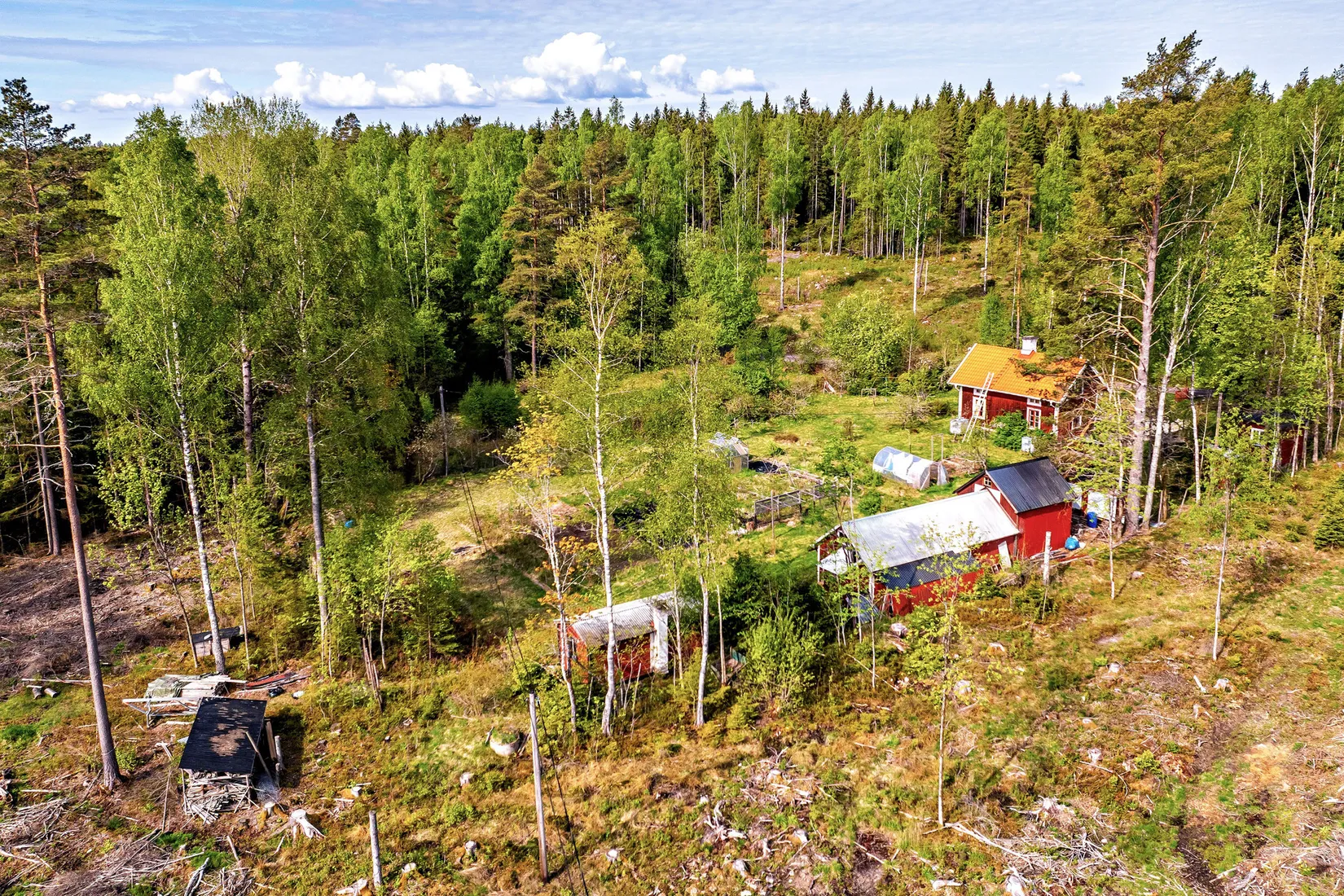 Gård/Skog, Farbrorstorp Klocktäppan 1, Lekeberg