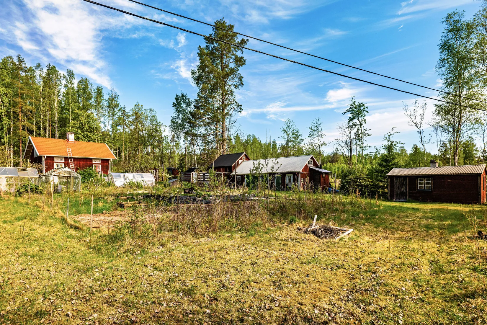 Gård/Skog, Farbrorstorp Klocktäppan 1, Lekeberg