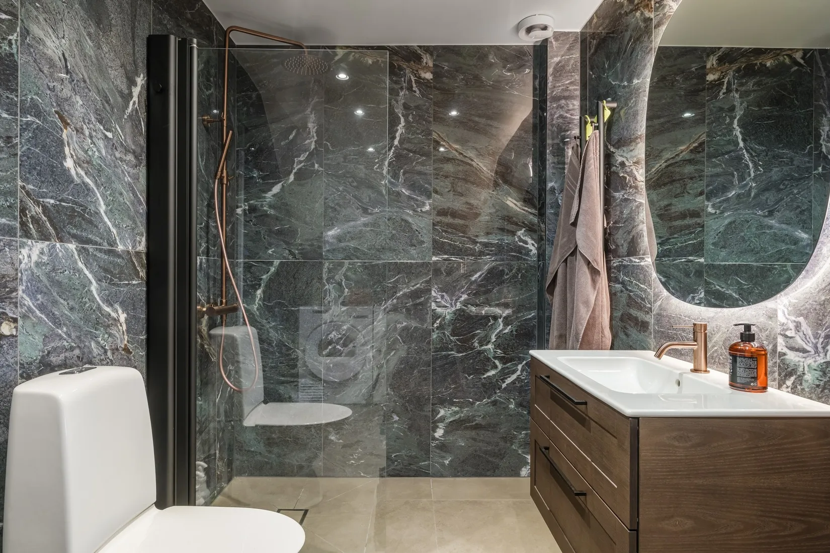 Villa, Bruksvägen 17A, Örebro