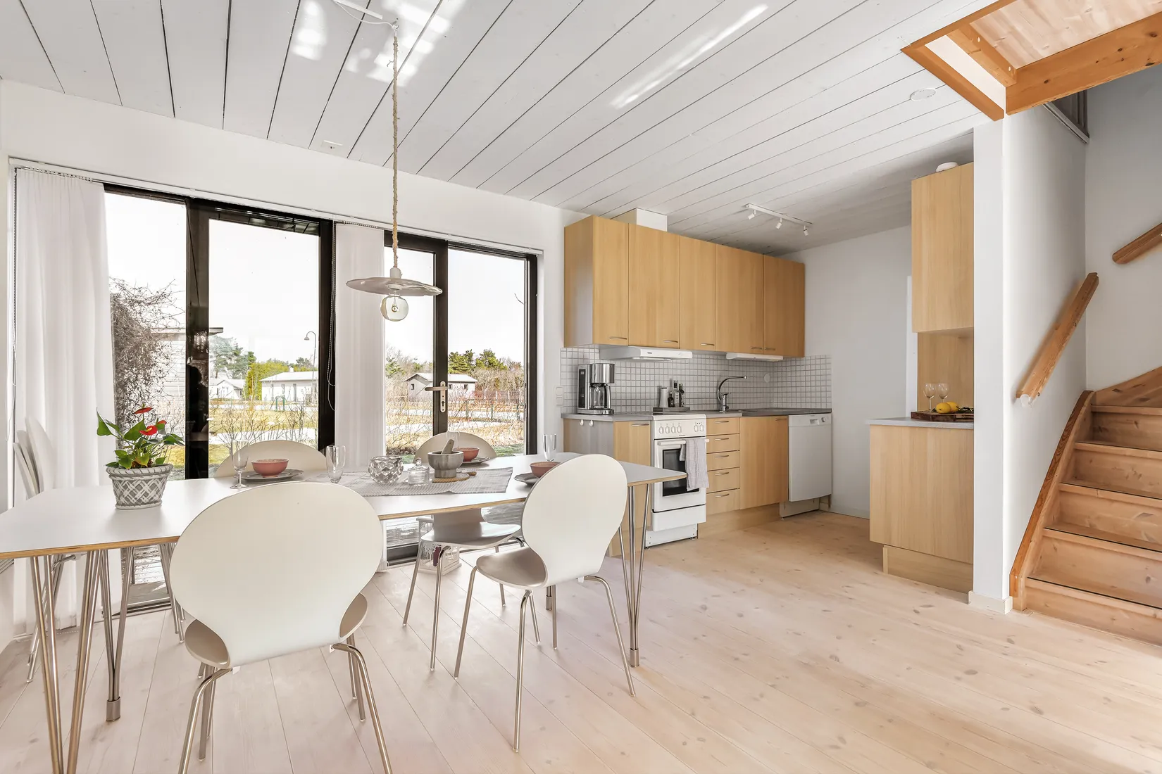 Bostadsrätt, Våradonisvägen 5E, Burgsvik samhälle, Gotland