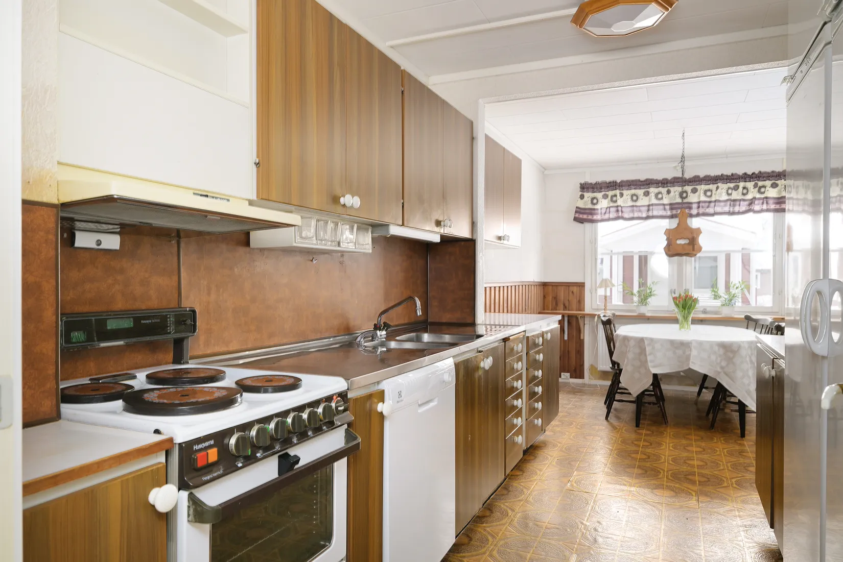 Villa, Radhus, Mollstråket 3, Rödäng, Umeå