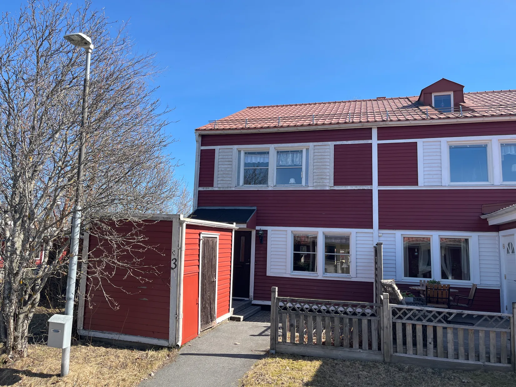 Villa, Radhus, Mollstråket 3, Rödäng, Umeå
