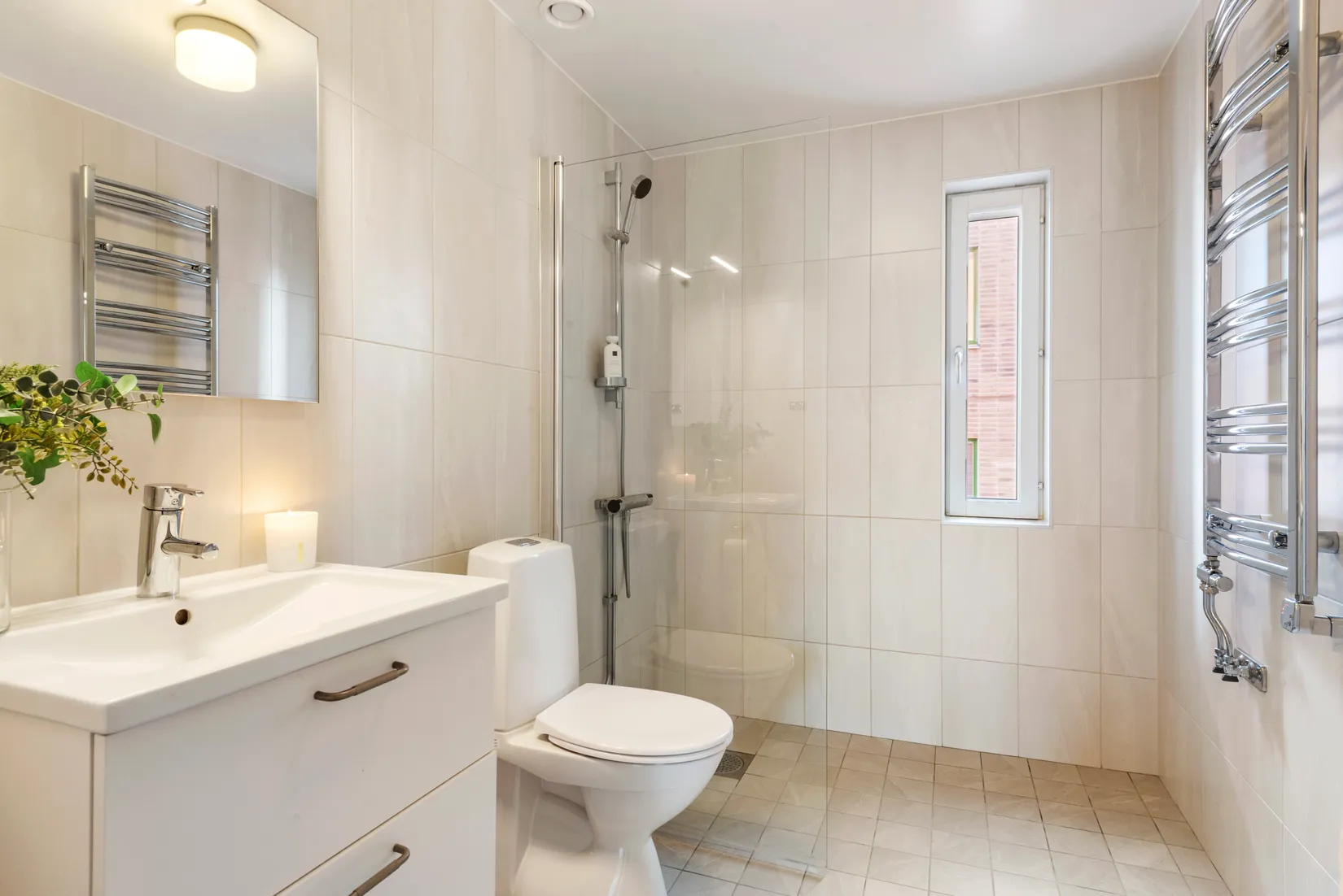 Bostadsrätt, Stockholmsvägen 166D, Ella Gård, Täby