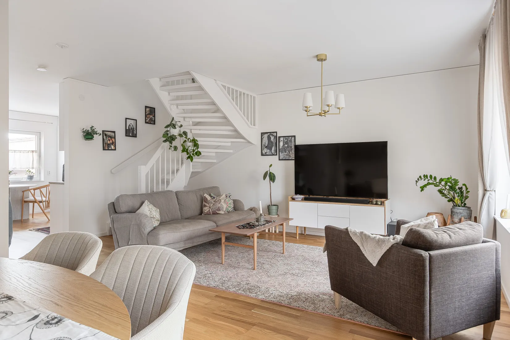 Radhus, Posses väg 13, Malmbryggshage, Nyköping