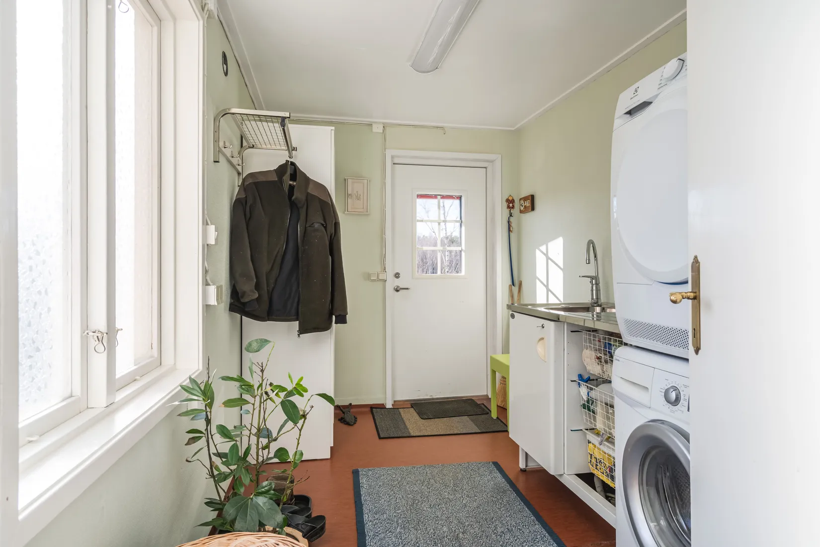 Villa, Skedevivägen 1, Hävla, Finspång