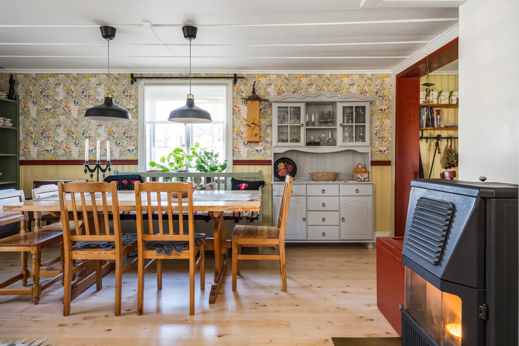 Villa, Skedevivägen 1, Hävla, Finspång