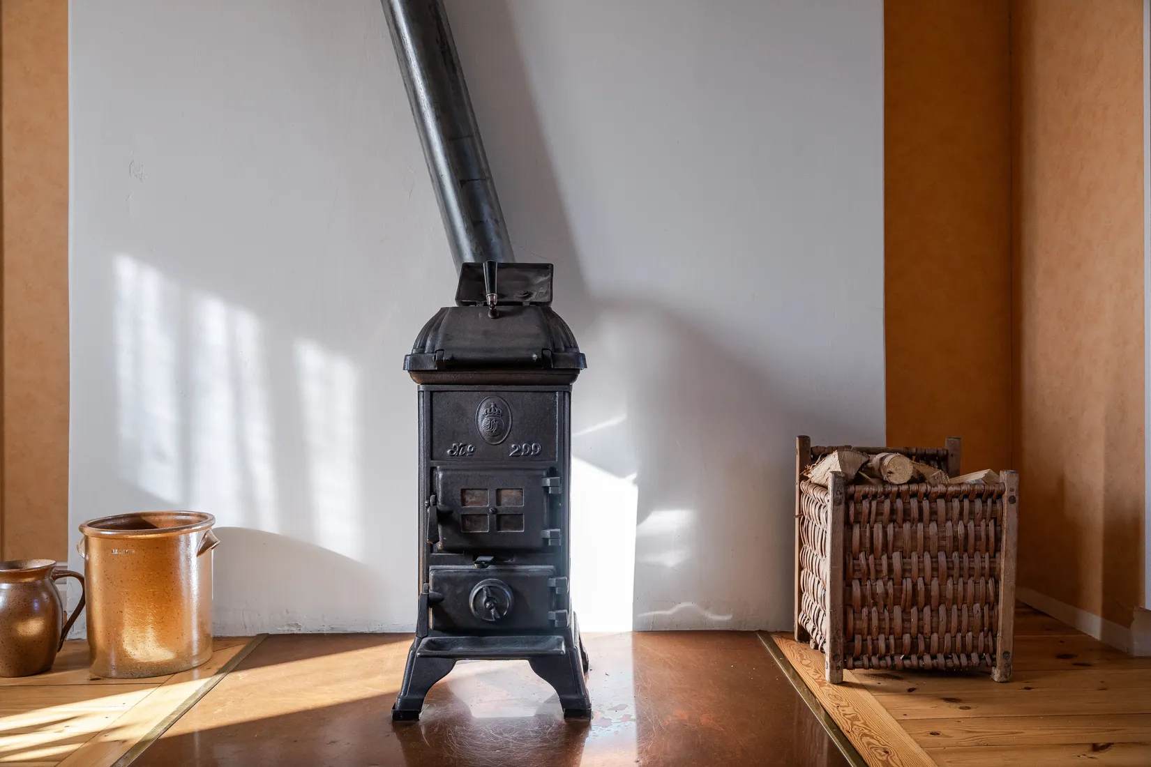 Villa, Skedevivägen 1, Hävla, Finspång