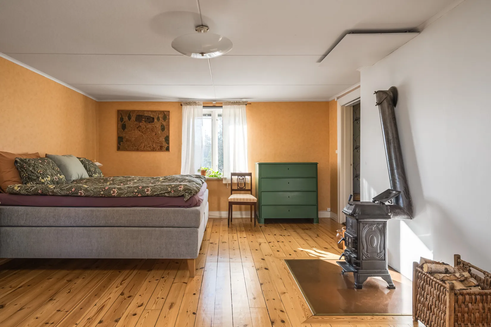 Villa, Skedevivägen 1, Hävla, Finspång