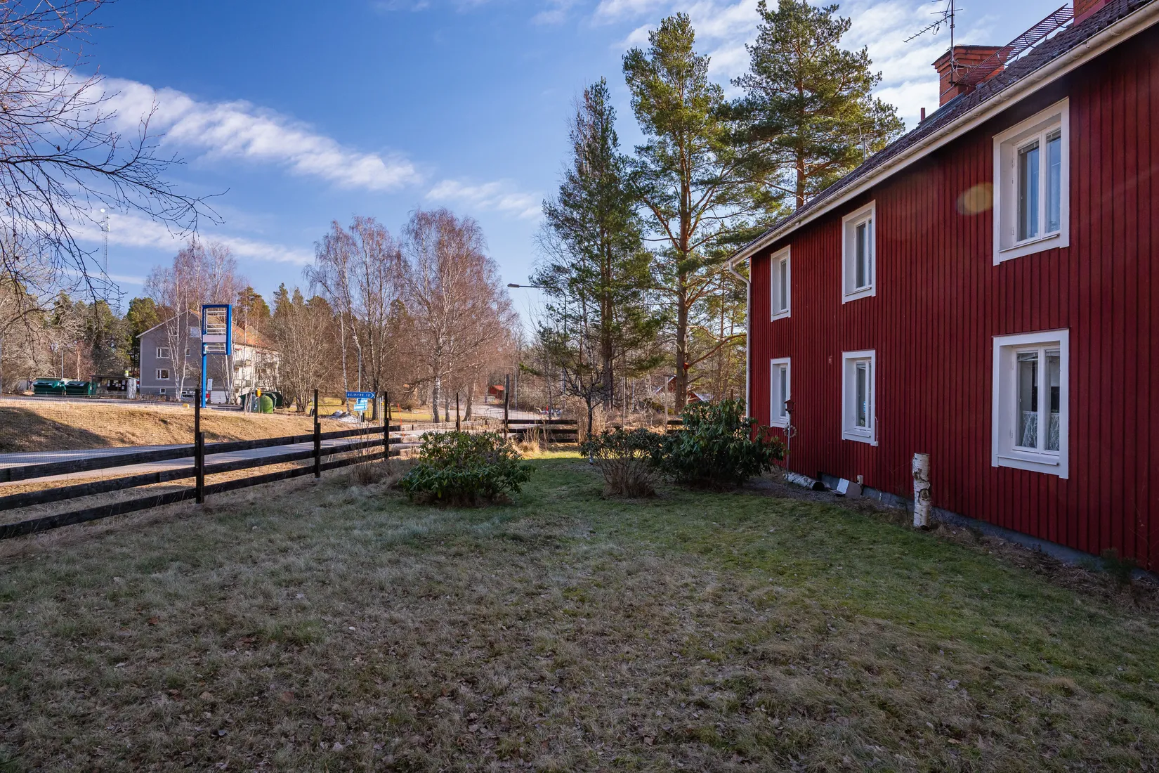 Villa, Skedevivägen 1, Hävla, Finspång