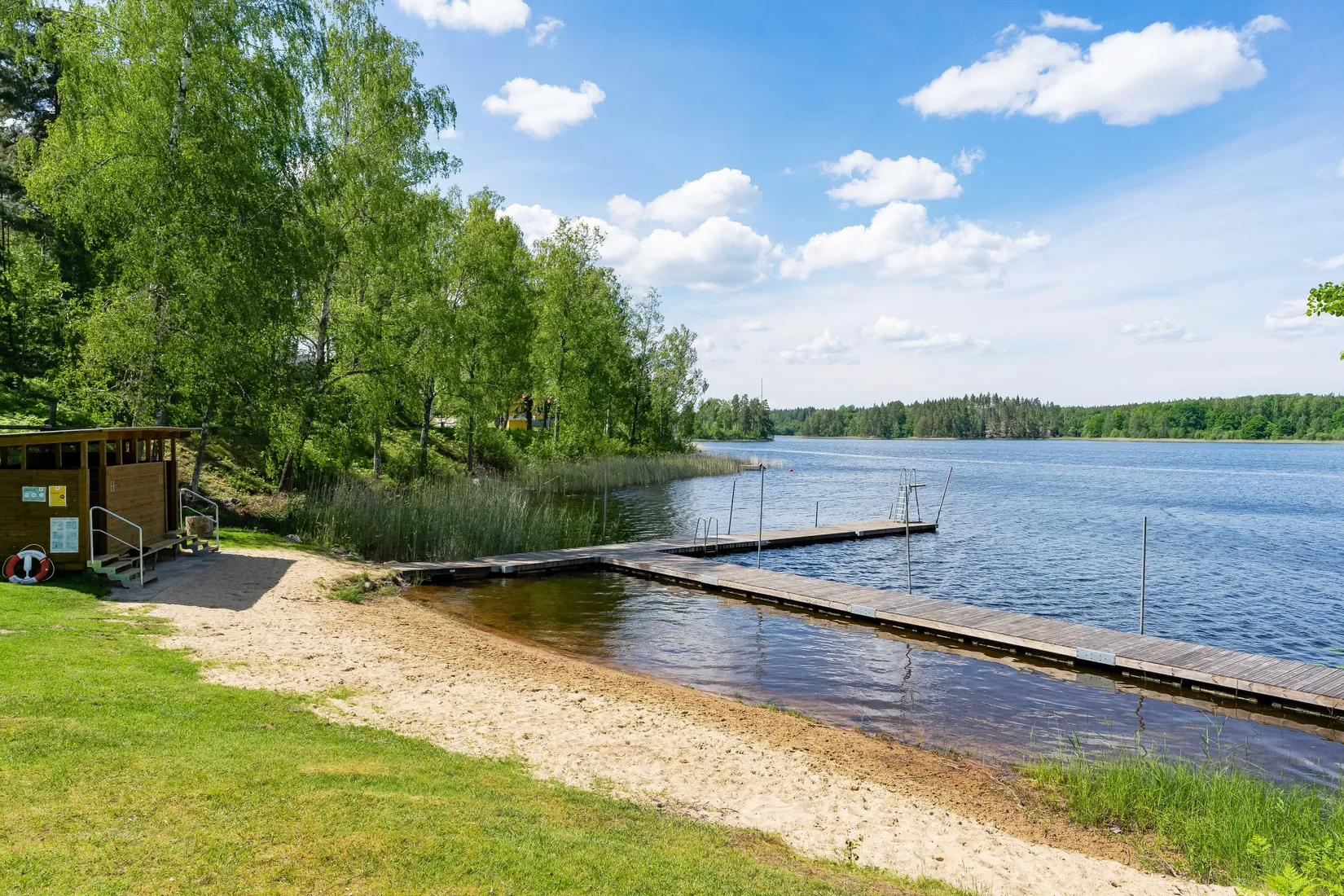 Villa, Skedevivägen 1, Hävla, Finspång