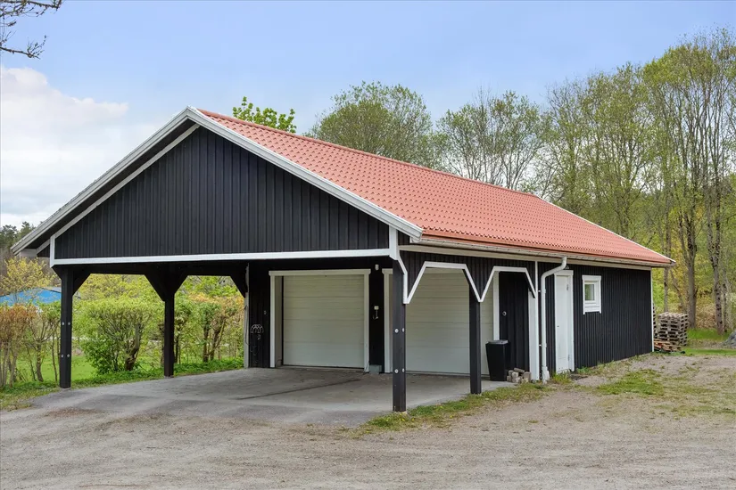 Gård/Skog, Bäve Groröd 220, Uddevalla