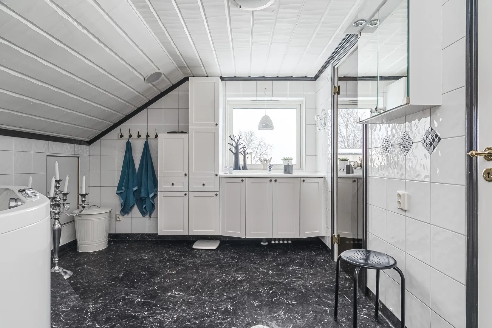 Villa, Sjövägen 4, Lucksta, Sundsvall